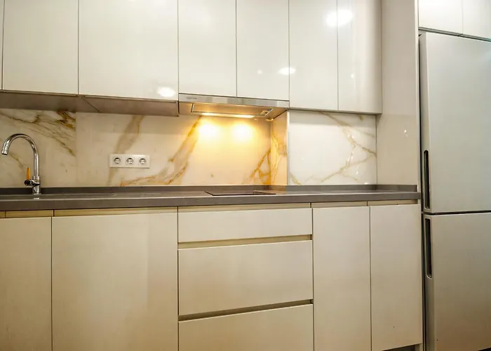 Apt. Colina De Mar- Coastal Retreat Near The