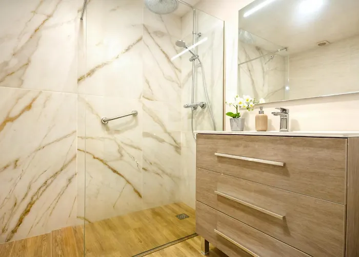 Apartamento Apt. Colina De Mar- Coastal Retreat Near The