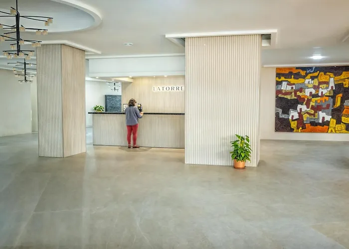 Apt. Colina De Mar- Coastal Retreat Near The Torremolinos