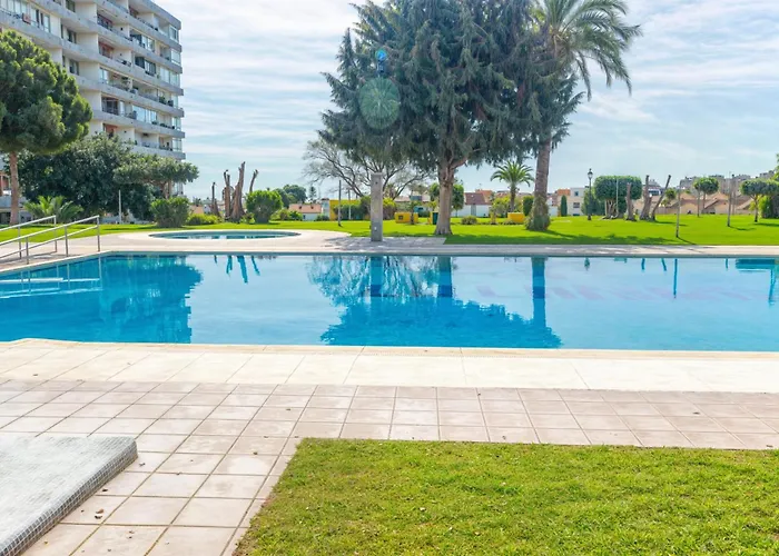 Apt. Colina De Mar- Coastal Retreat Near The